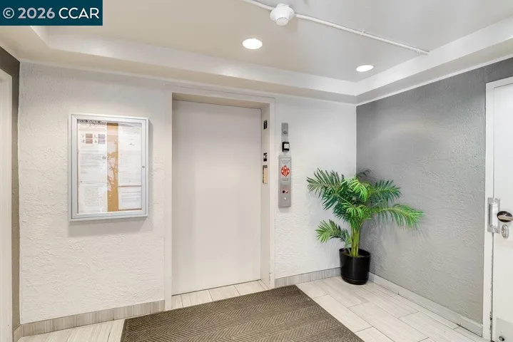 3173 Wayside Plaza 301, Walnut Creek, California 94597 — photo 5