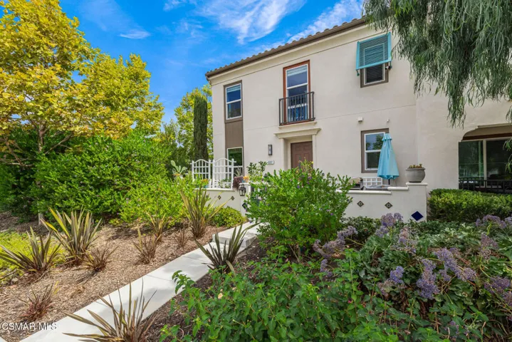 697 Camino Tierra Santa, Camarillo, California 93010 — photo 4