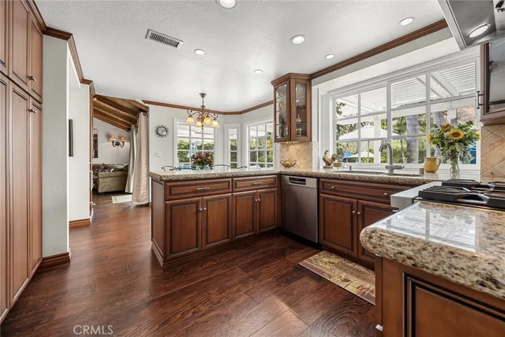 5329 Brentwood, Yorba Linda, California 92887 — photo 4