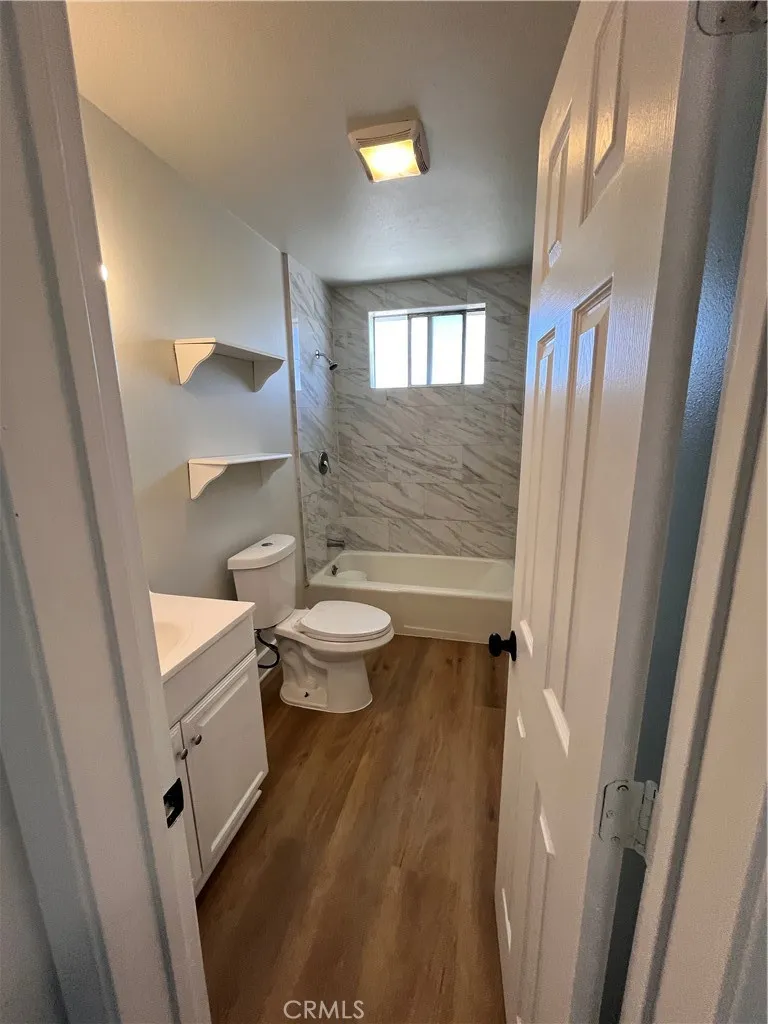600 N Rose Avenue B, Compton, California 90221 — photo 4
