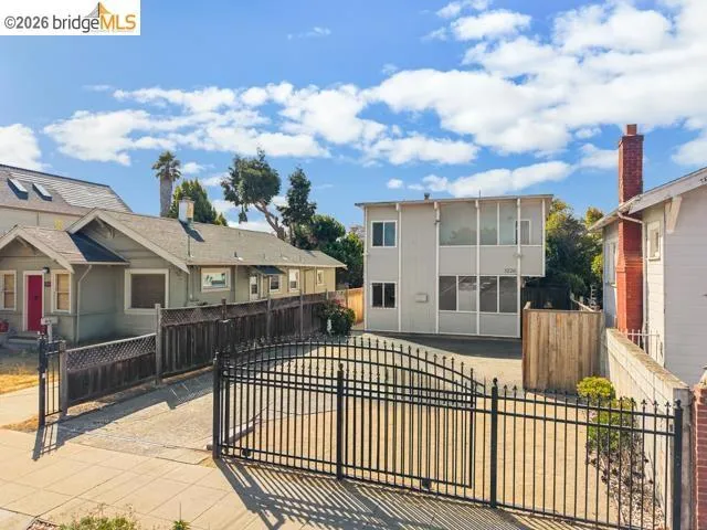 1226 Haskell St, Berkeley, California 94702 — photo 4