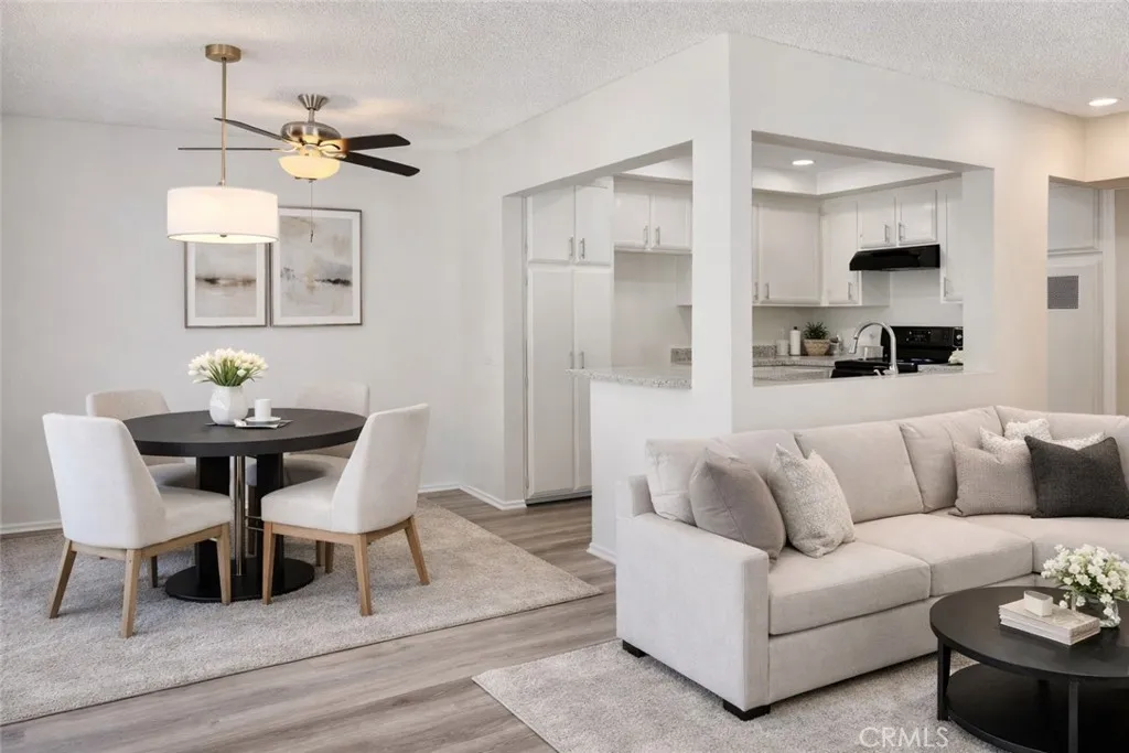 15582 Williams Street 3, Tustin, California 92780 — photo 4