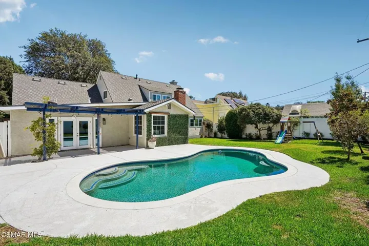 9653 Oakdale Avenue, Chatsworth, California 91311 — photo 4