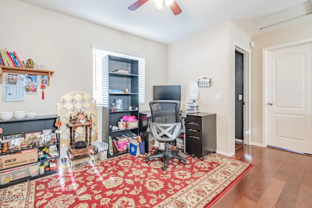21-web-or-mls-_CK10610 21-web-or-mls-_CK10610