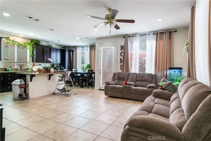 33830 Cansler Way, Yucaipa, California 92399 — photo 4