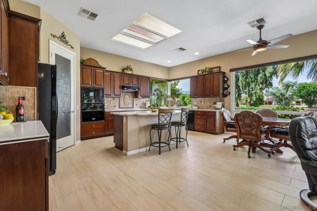 , Palm Desert, California 92211 — photo 5