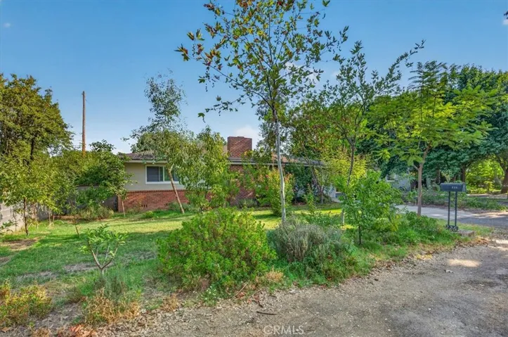 226 W Gettysburg, Fresno, California 93705 — photo 5