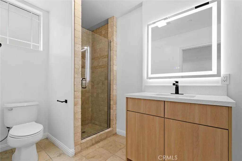 2nd bathroom w new vanity & mirror 2nd bathroom w new vanity & mirror