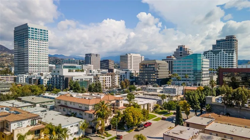 On Central Ave block, walk to Americana & Glendale Mall