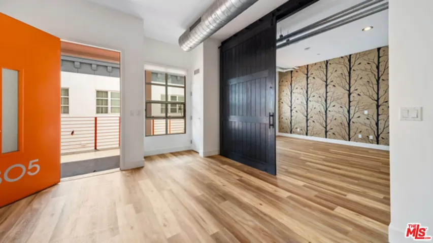 212 Marine Street 305, Santa Monica, California 90405 — photo 5