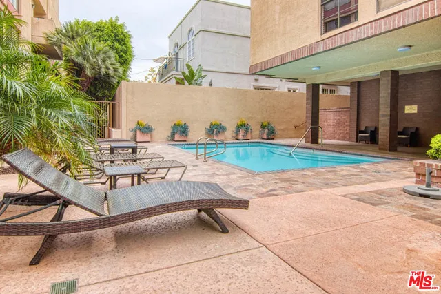235 S Tower Drive 102, Beverly Hills, California 90211 — photo 5