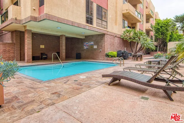 235 S Tower Drive 102, Beverly Hills, California 90211 — photo 4