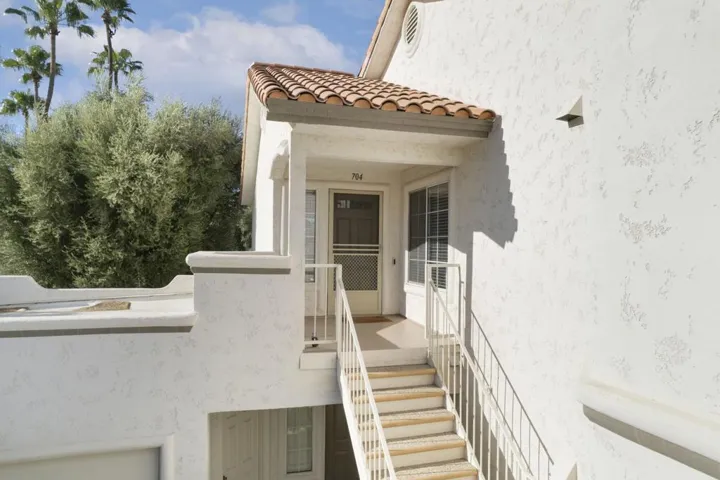 704 Vista Lago N, Palm Desert, California 92211 — photo 4