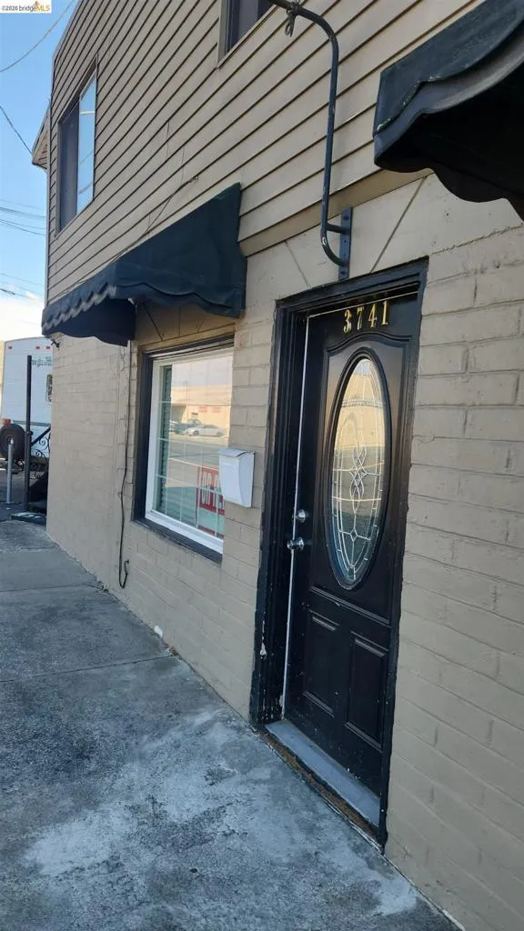 3741 3739 Main St.