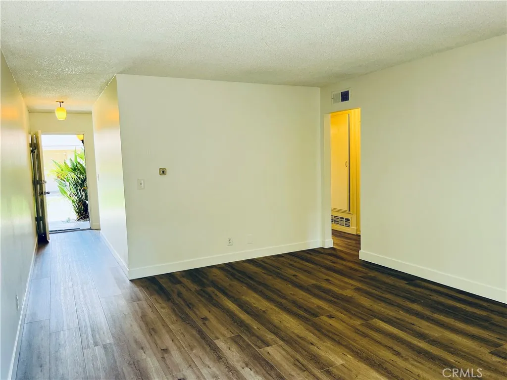 7612 Amazon 2, Huntington Beach, California 92647 — photo 5