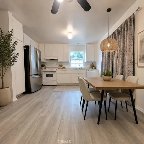 979 Forest, Colton, California 92324 — photo 5