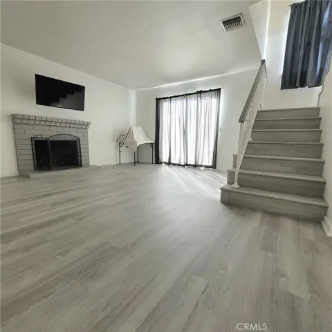 979 Forest, Colton, California 92324 — photo 4