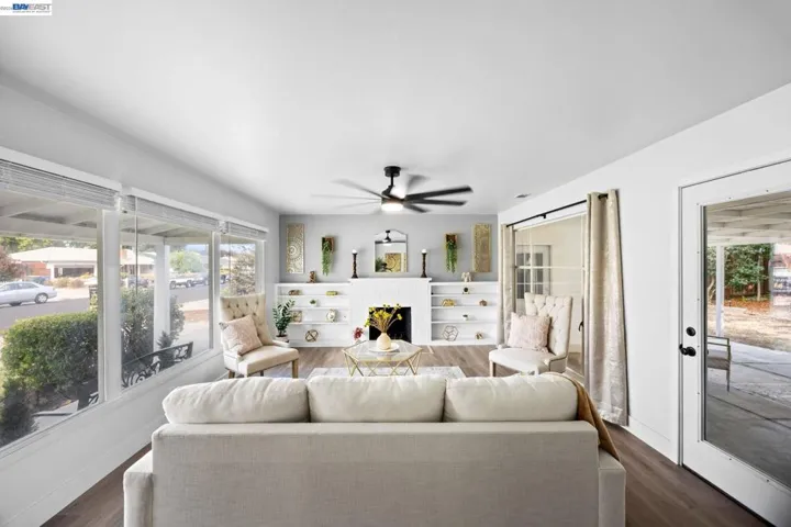 2136 Holbrook Drive, Concord, California 94519 — photo 4