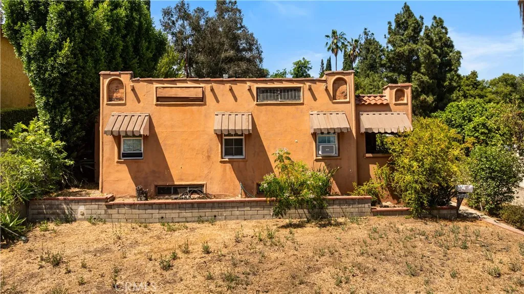 4949 Range View, Los Angeles, California 90042 — photo 4