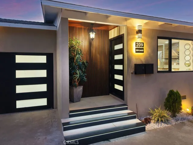 209 N Dahlia Drive, Anaheim, California 92801 — photo 4