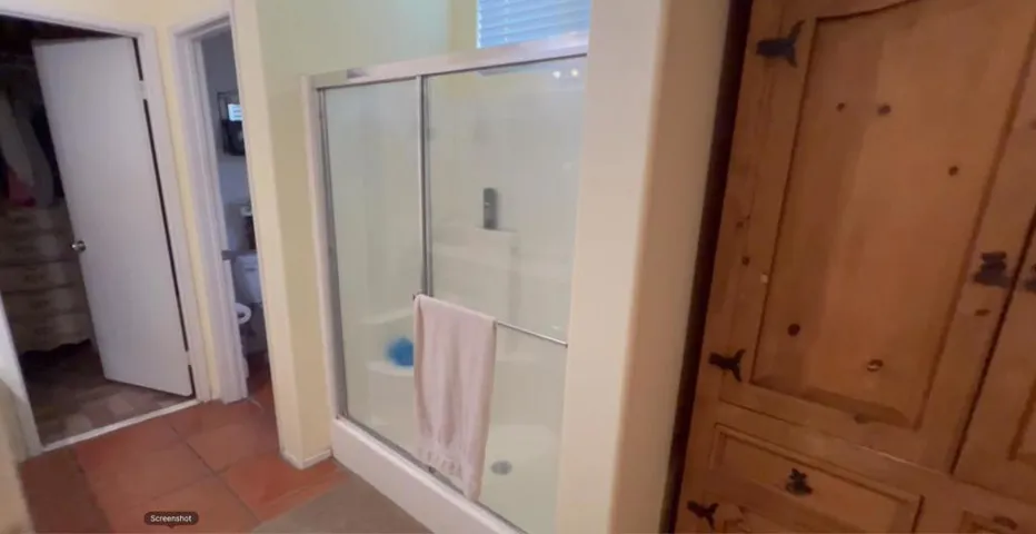 MAINbathroom1