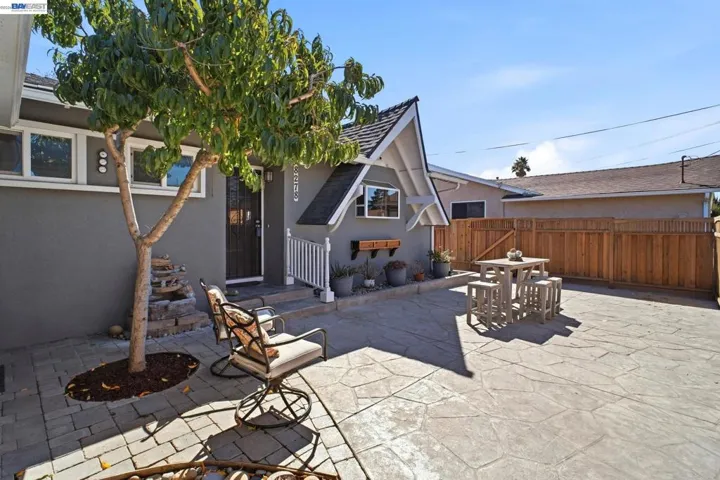 8278 Juniper Ave, Newark, California 94560 — photo 5