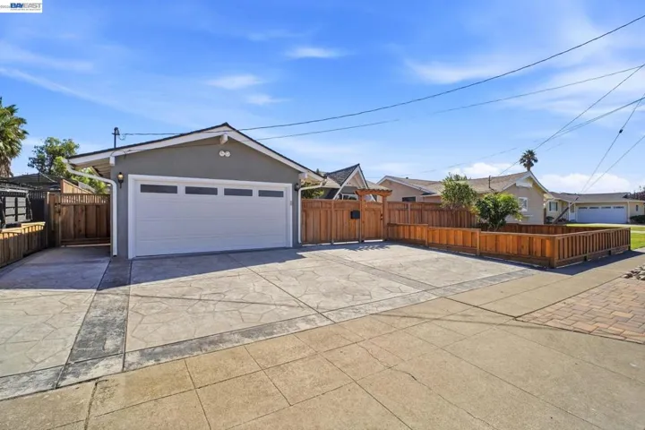 8278 Juniper Ave, Newark, California 94560 — photo 4