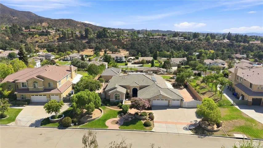 36363 Poplar, Yucaipa, California 92399 — photo 5