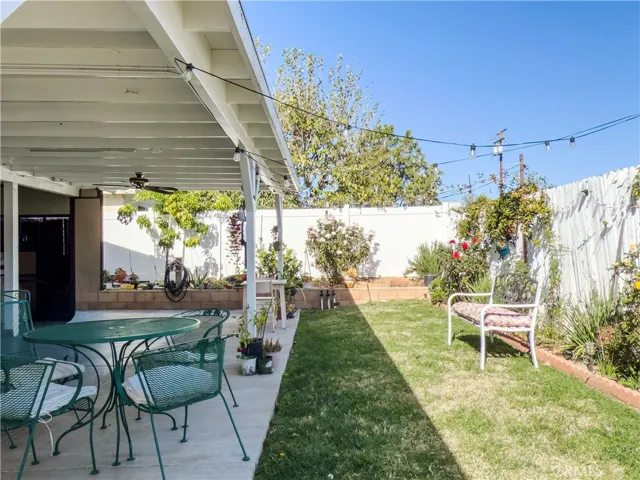 11544 Davis, Moreno Valley, California 92557 — photo 4