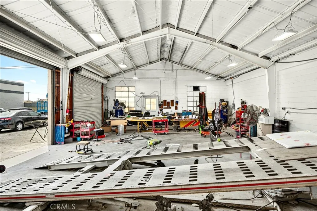 Frame Machine Building Frame Machine Building