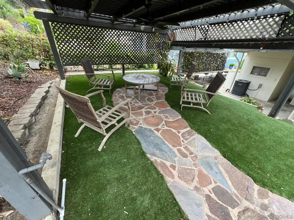 8975 Lawrence Welk Spc 311, Escondido, California 92026 — photo 4