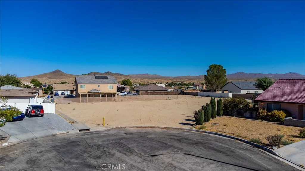 14803 Aberdeen Lane, Helendale, California 92342 — photo 4
