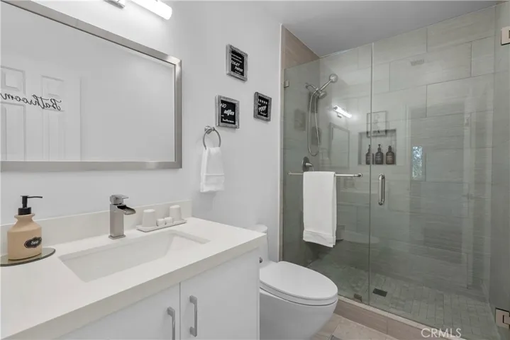 Bath 3 upstairs (walk in shower)