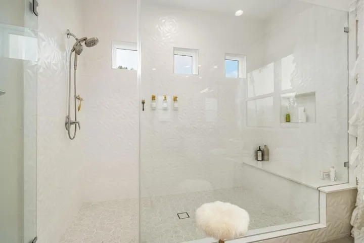 54-web-or-mls-TJCreek_OPMG_0826_054