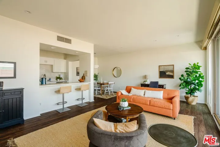 960 San Pasqual Street 203, Pasadena, California 91106 — photo 4