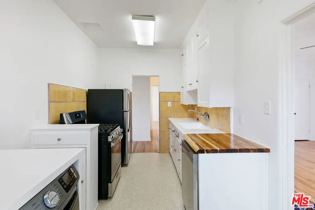 201 S Poinsettia Place A, Los Angeles, California 90036 — photo 4