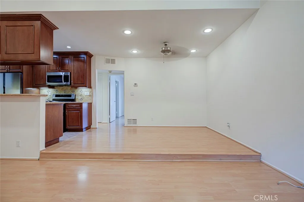 1523 E Windsor 203c, Glendale, California 91205 — photo 5