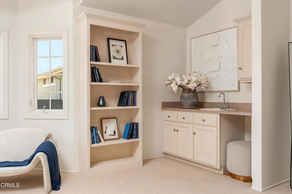 Den/Sink Den/Sink