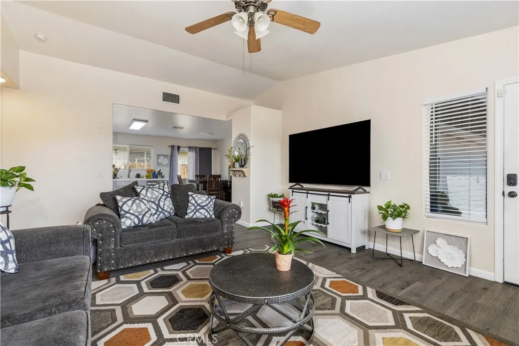909 Mission, San Miguel, California 93451 — photo 5