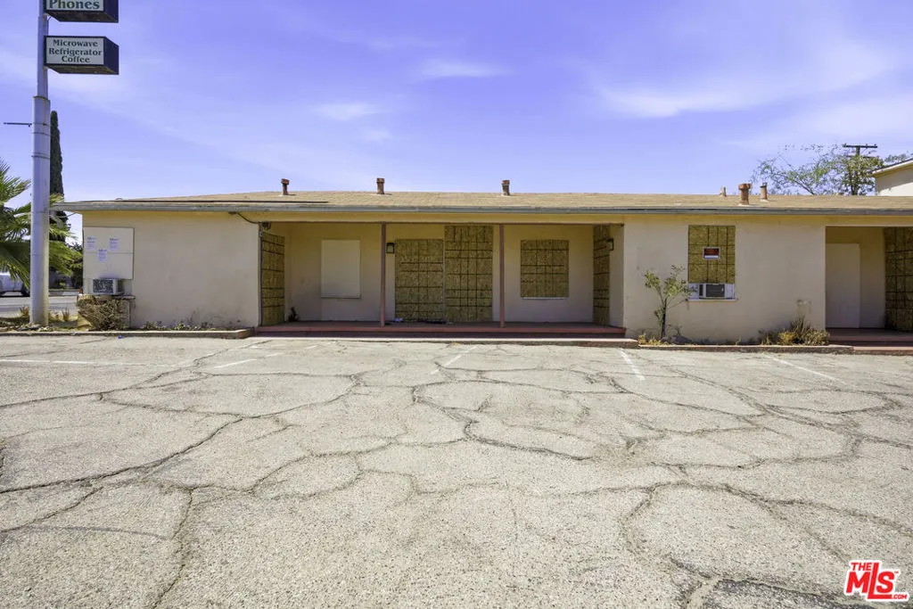 130 Kern Street, Taft, California 93268 — photo 4