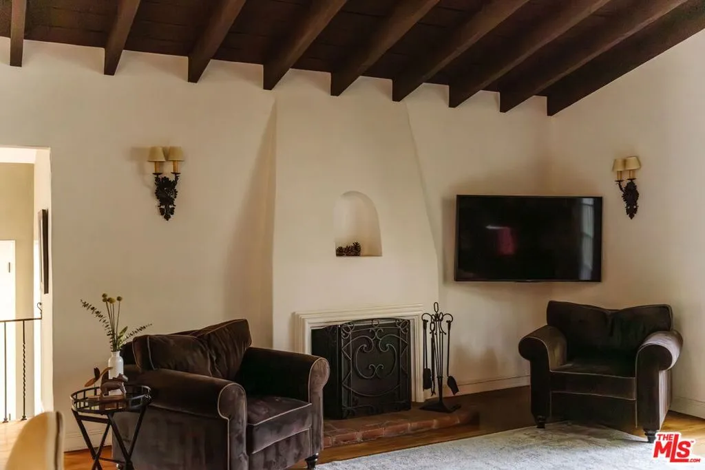 6812 Treasure Trail, Los Angeles, California 90068 — photo 5