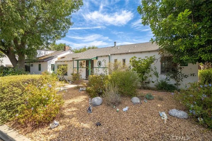 6710 Calhoun, Van Nuys, California 91405 — photo 4