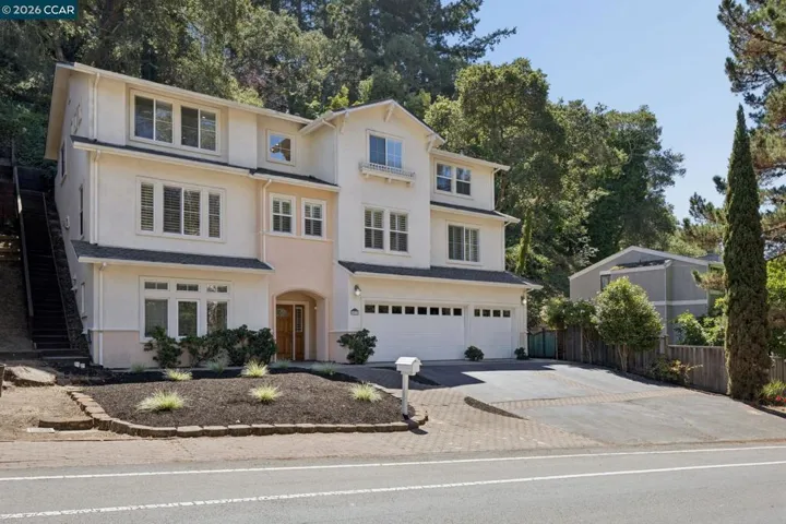 5535 Moraga Ave, Oakland, California 94611 — photo 4