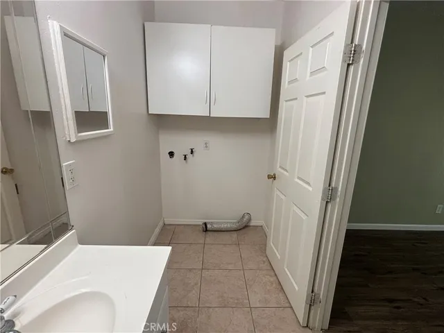 washer dryer hook up