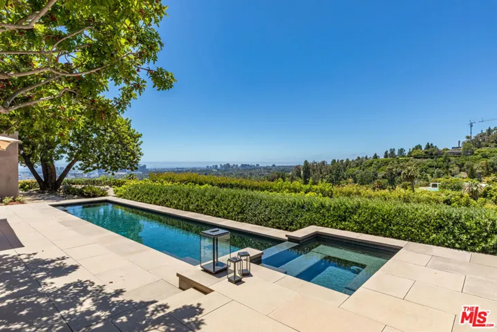 1016 N Hillcrest Road, Beverly Hills, California 90210 — photo 5