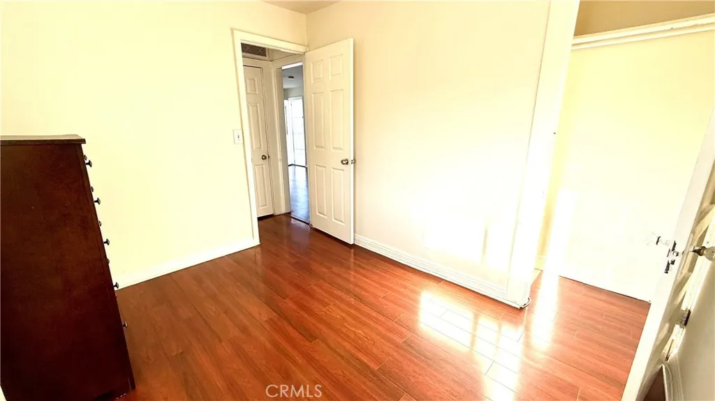411 Myrtle #a, Glendale, California 91203 — photo 5