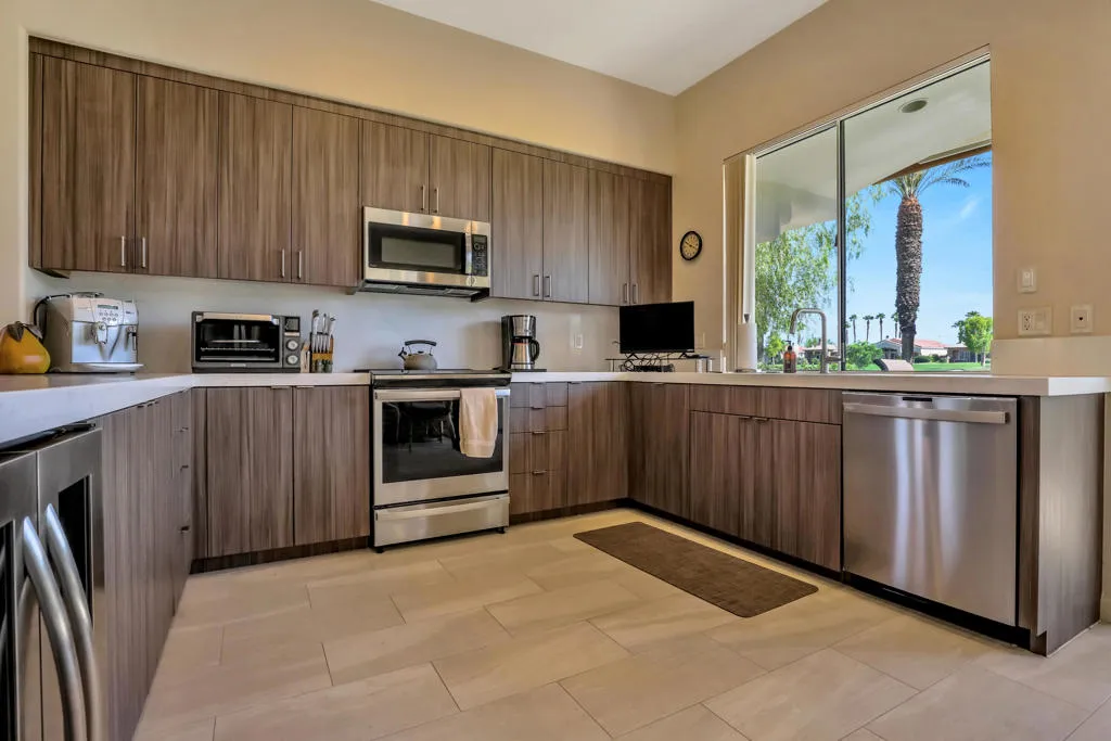 271A3067-HDR
