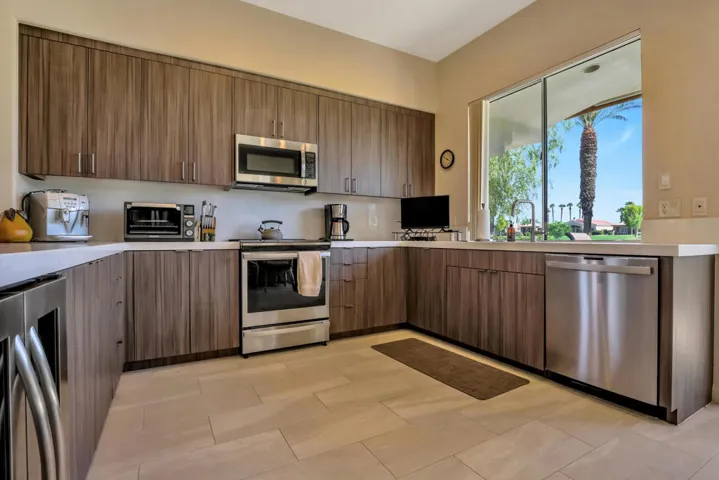 271A3067-HDR