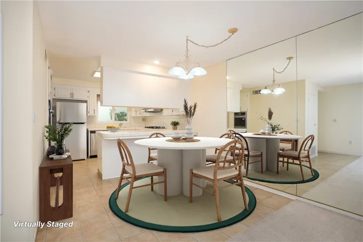 26807 Circle Of The Oaks, Newhall, California 91321 — photo 4