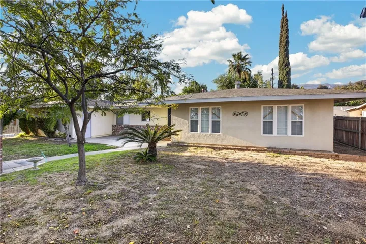 1742 E Foothill Dr., San Bernardino, California 92404 — photo 4